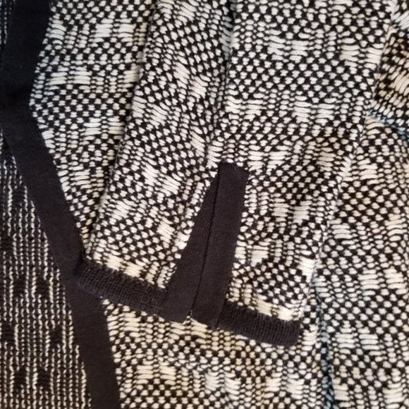 NWT Nanette Lepore Textured Tassel Boho Jacket Cardigan Black and Cream …‌ - Picture 10 of 13